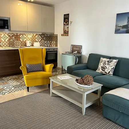 Lägenhet Stunning 2 Bedroom Vacation Vv On Seafront *